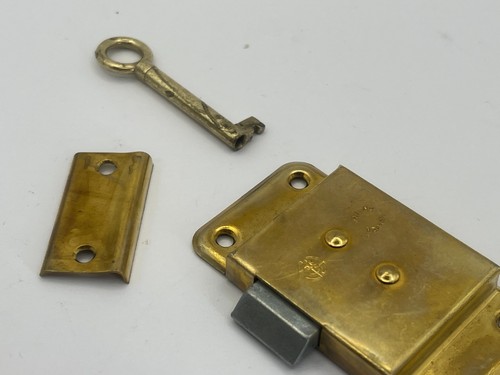 Cupboard locking catch - cupboard, 3"